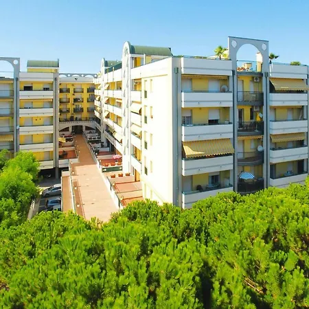 Apartment Cristoforo Colombo Ivn01433 Sya Caorle